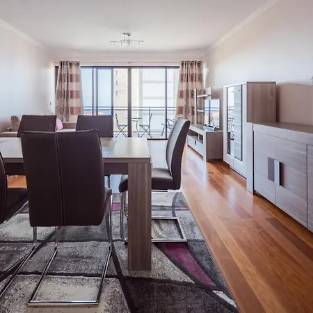 Elegant With Sea Views By Trip2portugal فونشال