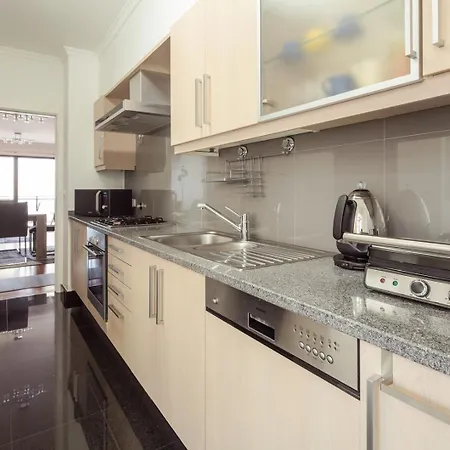 Elegant With Sea Views By Trip2portugal شقة فونشال