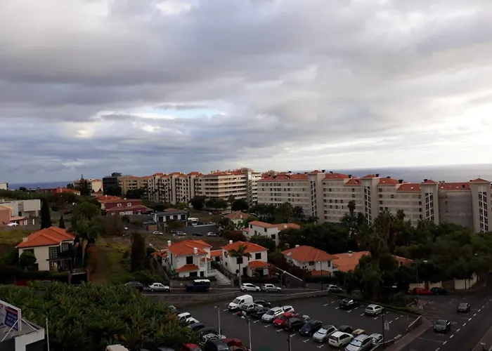 Elegant With Sea Views By Trip2portugal