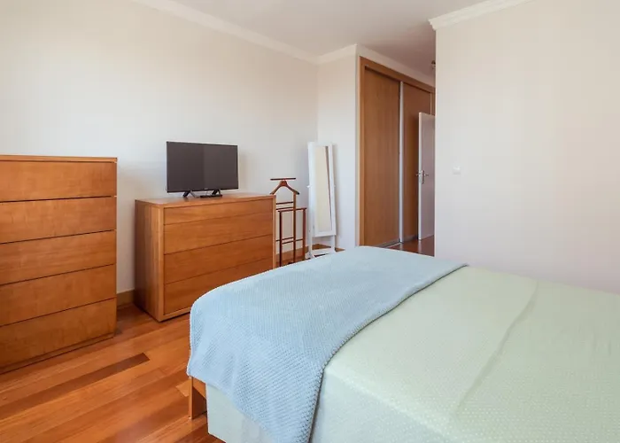 Elegant With Sea Views By Trip2portugal Apartamento