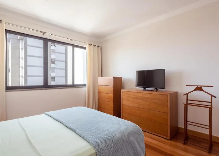 Elegant With Sea Views By Trip2portugal Apartamento *