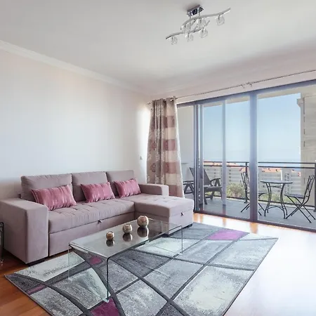 Elegant With Sea Views By Trip2portugal Lägenhet *