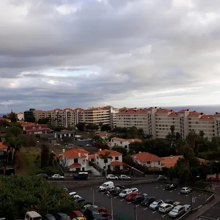 Elegant With Sea Views By Trip2portugal