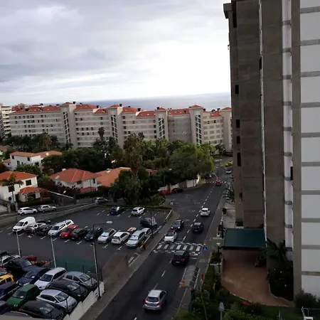 Elegant With Sea Views By Trip2portugal