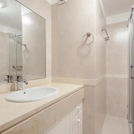 Elegant With Sea Views By Trip2portugal * Φουνκάλ