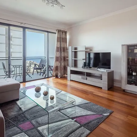 Elegant With Sea Views By Trip2portugal Lägenhet