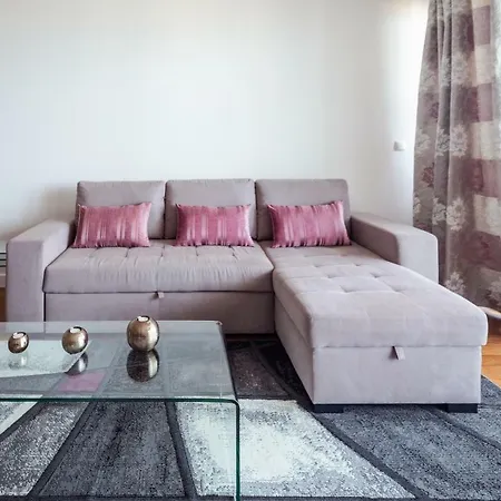 Elegant With Sea Views By Trip2portugal * Фуншал