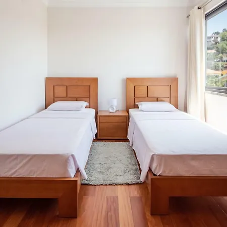 Elegant With Sea Views By Trip2portugal Апартаменты Фуншал